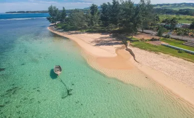 Se baigner à la plage de Saint-Félix