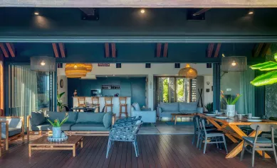 Open spaces overlooking the sea