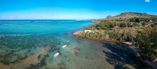 Baie du Cap Coastal Road