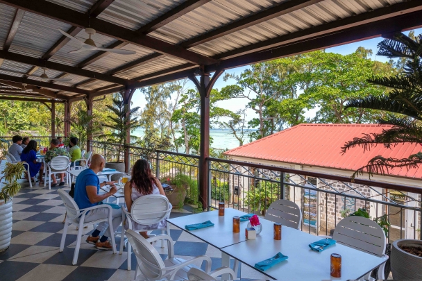 sea-view terrace in Baie du Cap