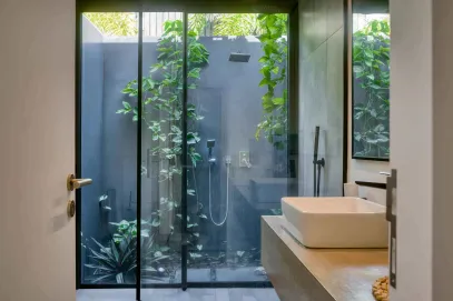 Douche extérieure